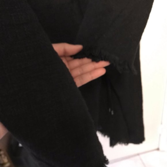 Oversized Draping Knitted Cloak Coat with Frayed - Picture 14 of 15